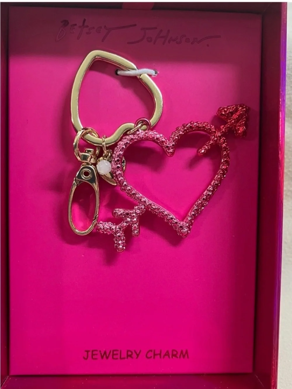 Betsey Johnson Pink Crystal Heart Arrow Keyring with Gold Clip